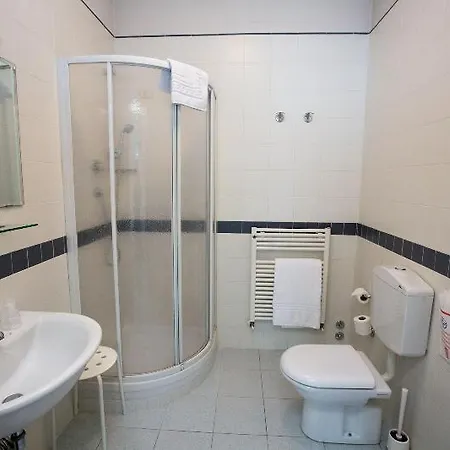 Ξενοδοχείο Arcoveggio 3*