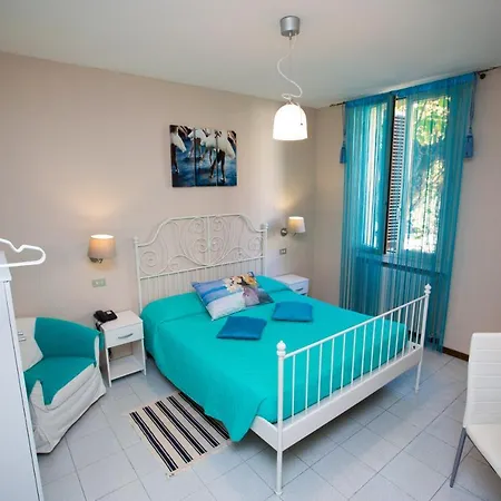 Otel Arcoveggio Bolonya