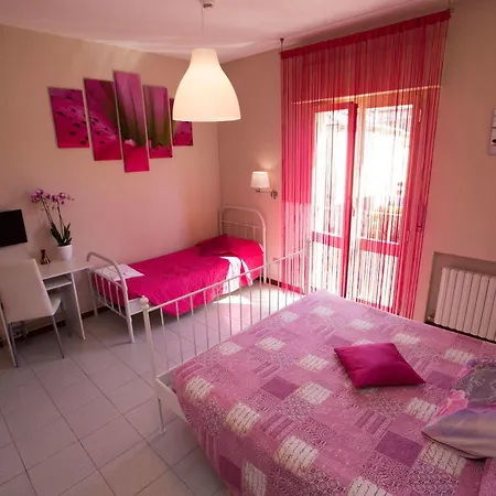 Otel Arcoveggio Bolonya