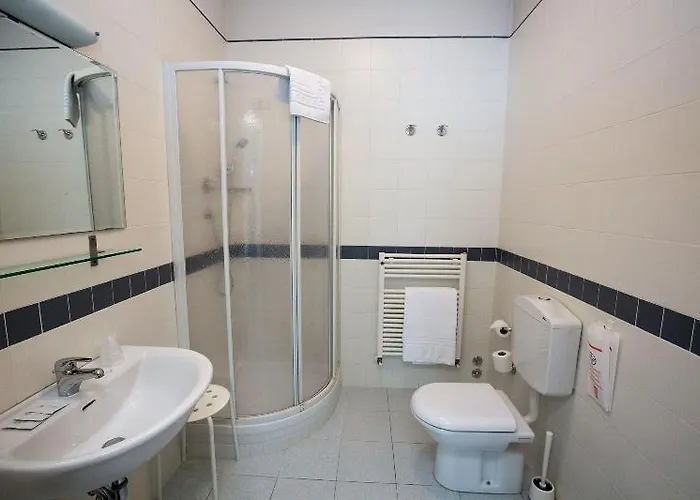 Hotell Arcoveggio 3*